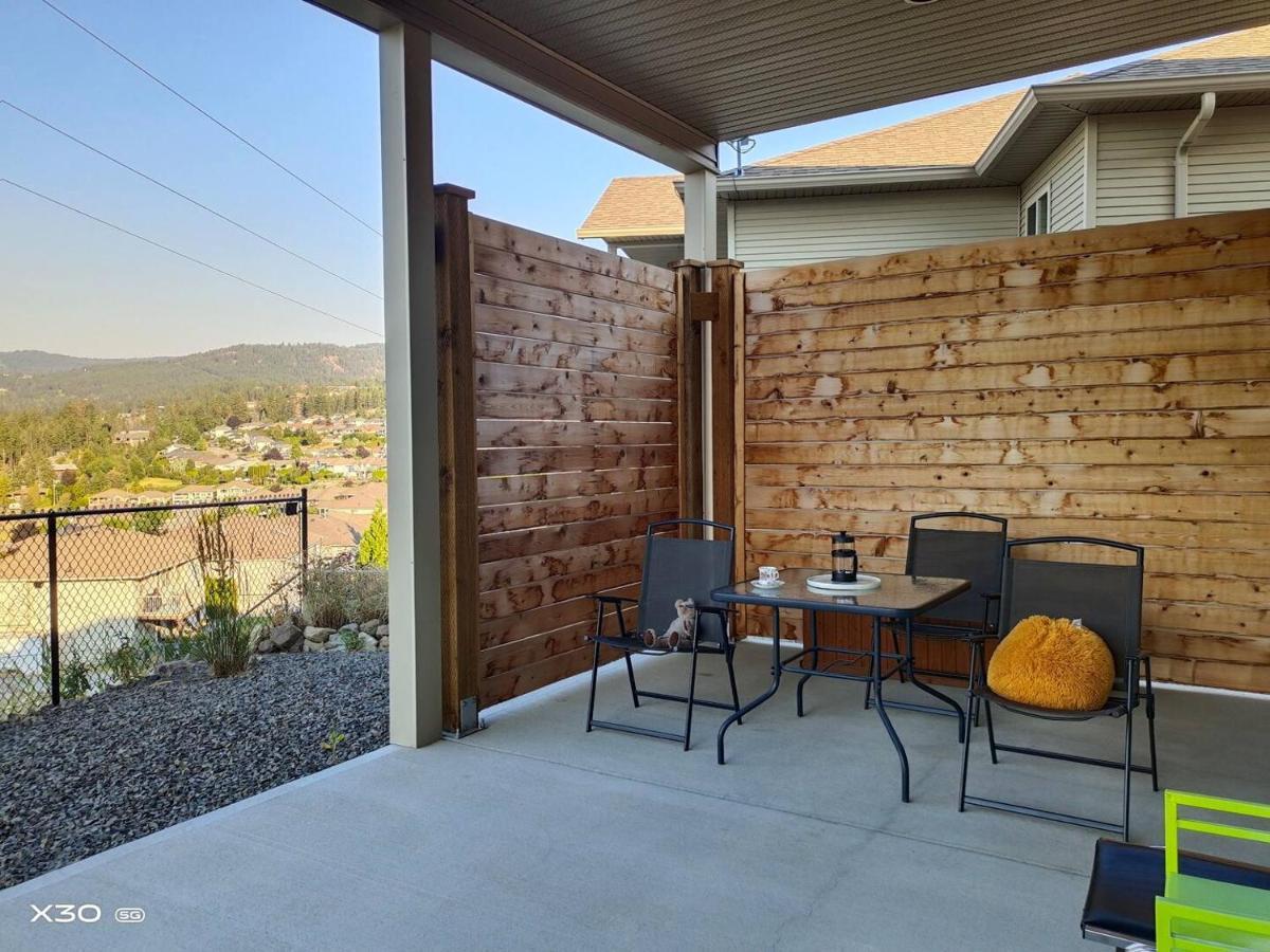 Peaceful And Spacious Lake View West Kelowna Exteriér fotografie