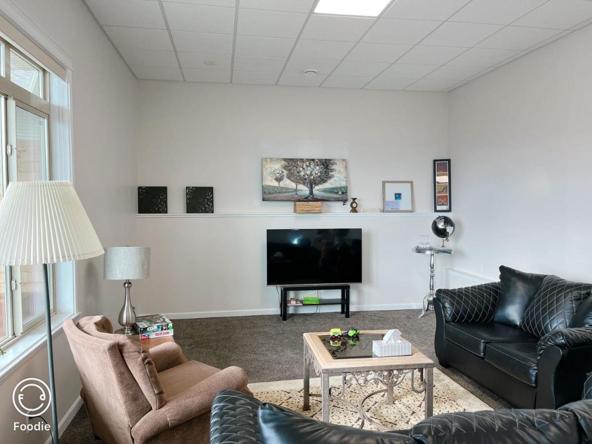 Peaceful And Spacious Lake View West Kelowna Exteriér fotografie